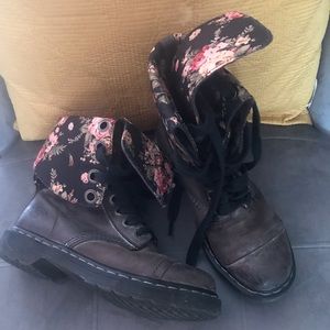 Dr Martens combat boots